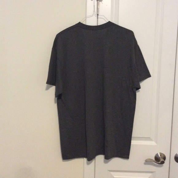 Men's Grey Shirt XL NWOT Port & Company - Picture 2 of 3